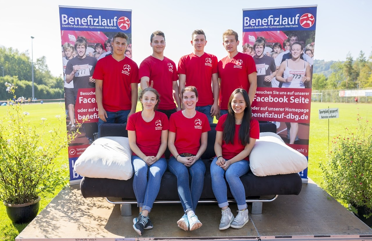 Bild vom 9. Benefizlauf im Jahr 2016. Dies ist das 126. Bild.